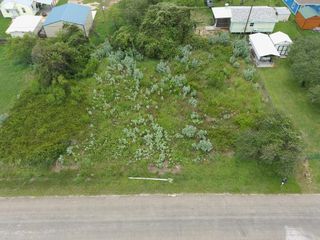 181 Shady Oak Ln, Rockport, TX 78382