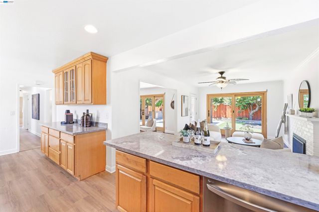 5157 Eggers Dr, Fremont, CA 94536
