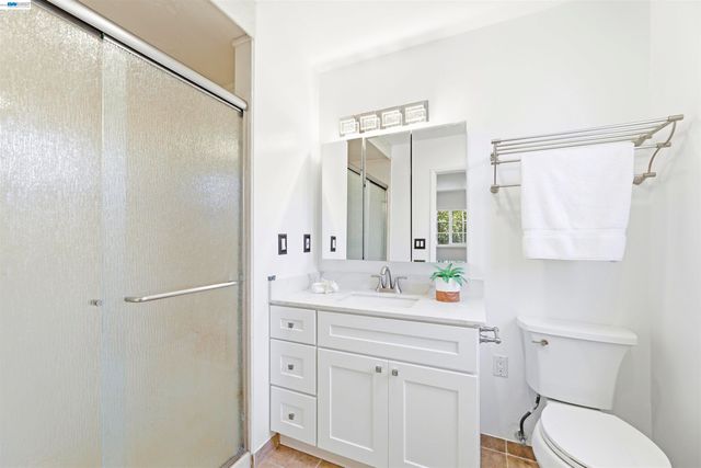 5157 Eggers Dr, Fremont, CA 94536