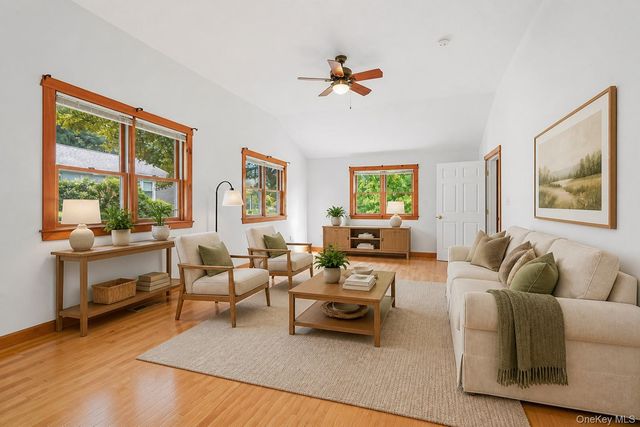 17 Mary Avenue, Mahopac, NY 10541