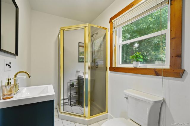 17 Mary Avenue, Mahopac, NY 10541