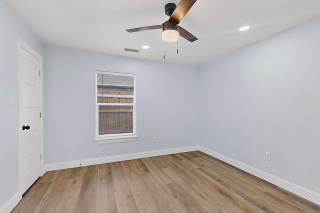 1502 Montague Avenue, Dallas, TX 75216