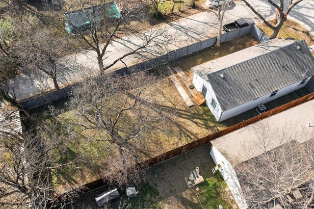 1502 Montague Avenue, Dallas, TX 75216