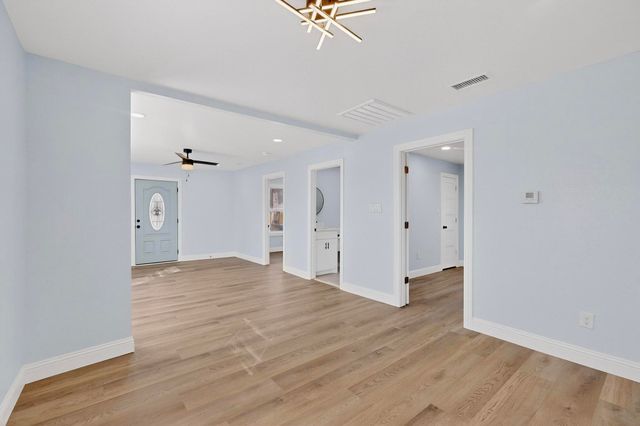 1502 Montague Avenue, Dallas, TX 75216