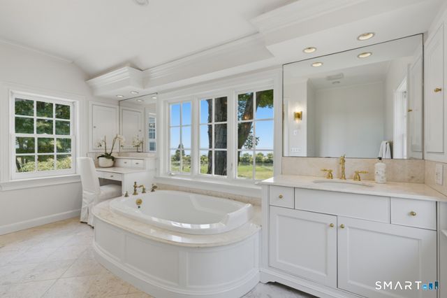 6 Gray Lane, Westport, CT 06880