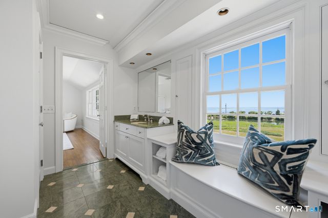 6 Gray Lane, Westport, CT 06880