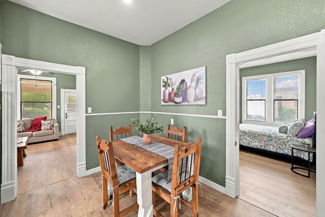 311 N Pendell Avenue, Cleburne, TX 76033