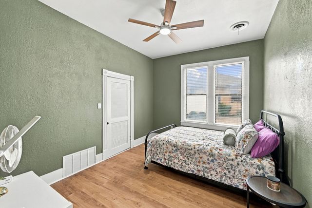 311 N Pendell Avenue, Cleburne, TX 76033