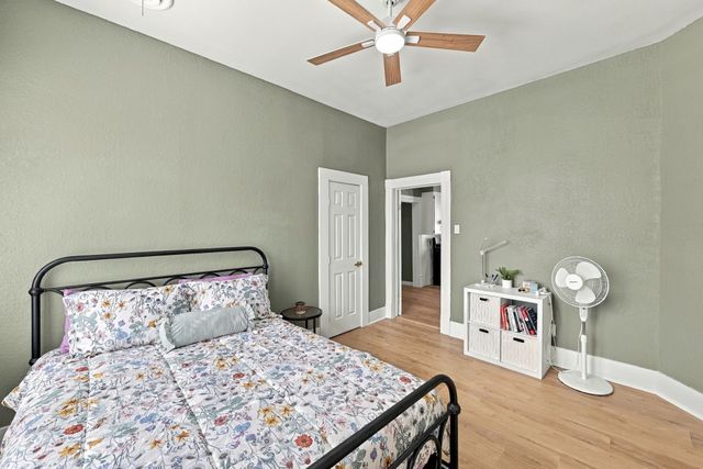 311 N Pendell Avenue, Cleburne, TX 76033