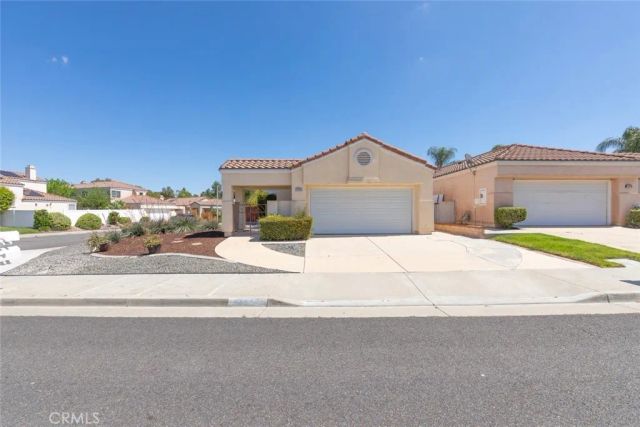 28860 Champions, Menifee, CA 92584