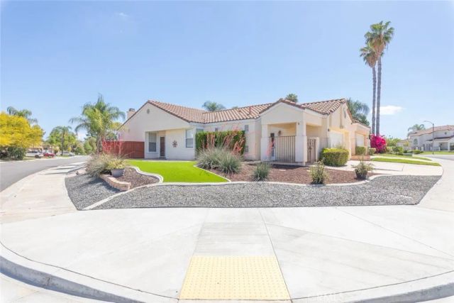 28860 Champions, Menifee, CA 92584