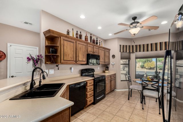 10935 E OLLA Avenue, Mesa, AZ 85212