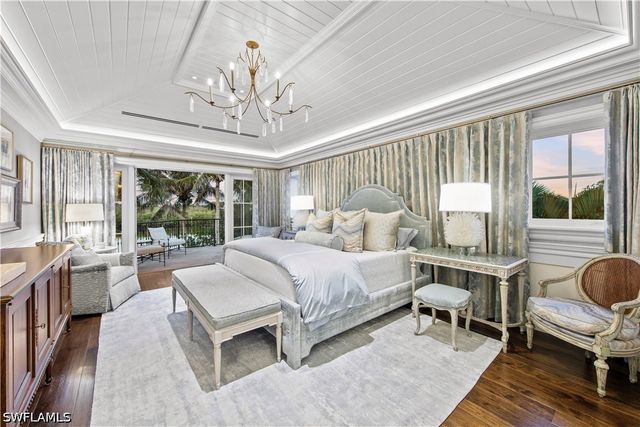 3675 Gordon DR, Naples, FL 34102