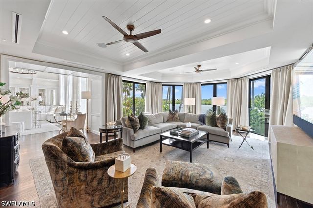 3675 Gordon DR, Naples, FL 34102