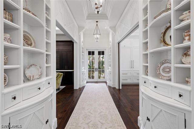 3675 Gordon DR, Naples, FL 34102