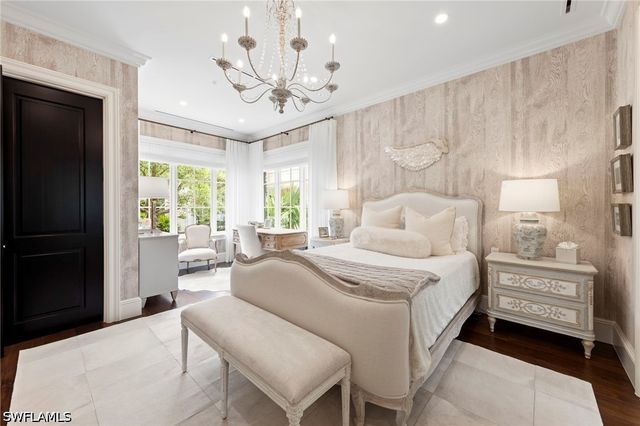 3675 Gordon DR, Naples, FL 34102