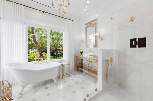 3675 Gordon DR, Naples, FL 34102