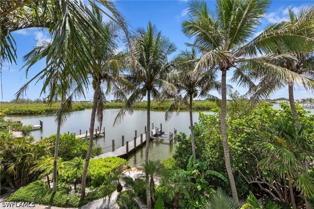 3675 Gordon DR, Naples, FL 34102