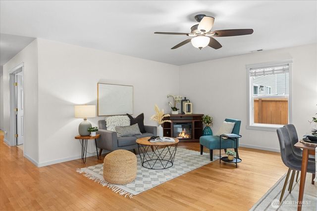 11808 24th Street SE, Lake Stevens, WA 98258