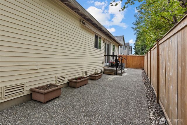 11808 24th Street SE, Lake Stevens, WA 98258