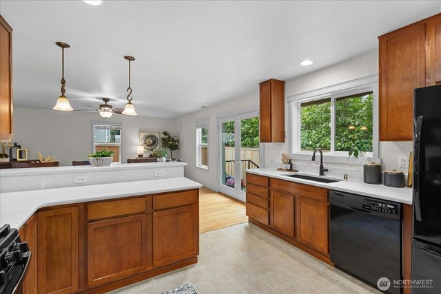 11808 24th Street SE, Lake Stevens, WA 98258