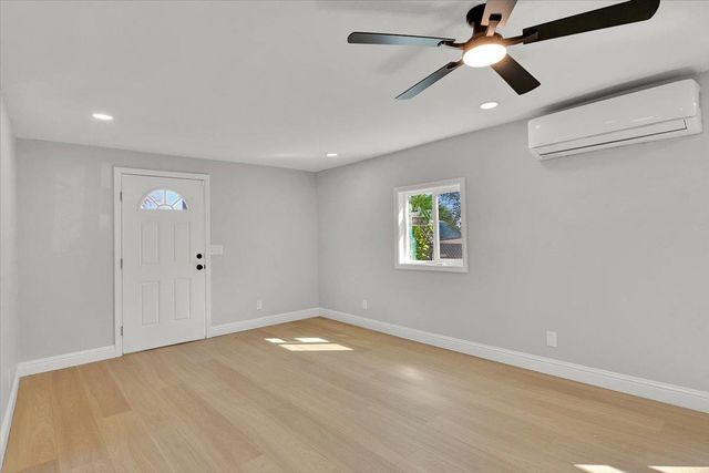 1872 6th Ave, Olivehurst, CA 95961