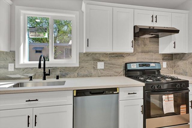 1872 6th Ave, Olivehurst, CA 95961