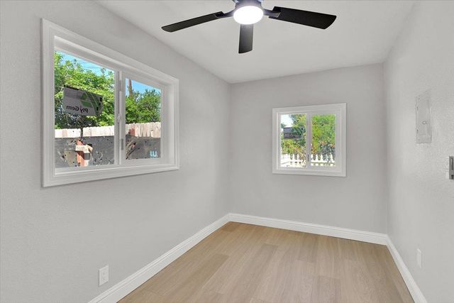 1872 6th Ave, Olivehurst, CA 95961