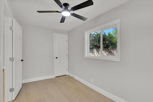 1872 6th Ave, Olivehurst, CA 95961