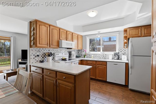 14210 Ingram Street, Livonia, MI 48154