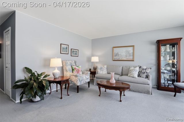 14210 Ingram Street, Livonia, MI 48154