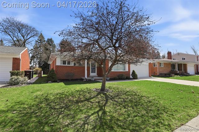 14210 Ingram Street, Livonia, MI 48154