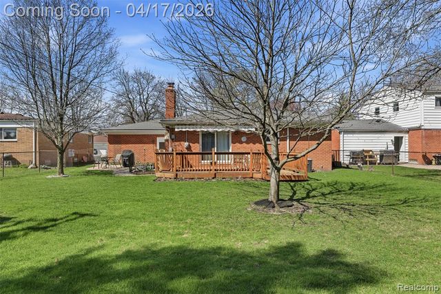 14210 Ingram Street, Livonia, MI 48154