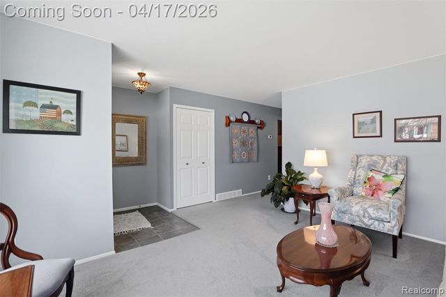 14210 Ingram Street, Livonia, MI 48154