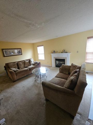 3340 Brodbeck Place, Cincinnati, OH 45211