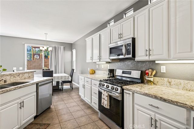 5759 Mapleview Drive, Jurupa Valley, CA 92509