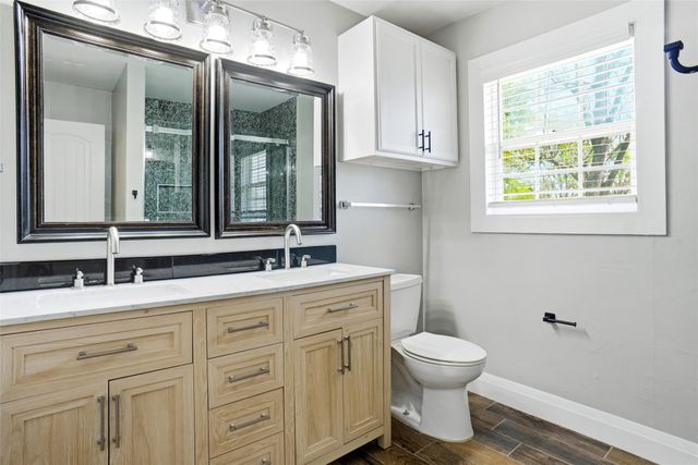 705 Vine Street, Euless, TX 76040