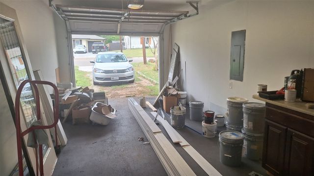 705 Vine Street, Euless, TX 76040