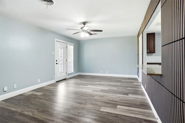 705 Vine Street, Euless, TX 76040