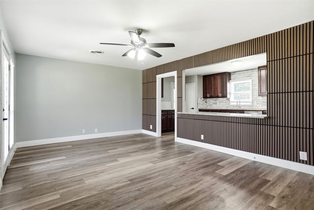 705 Vine Street, Euless, TX 76040