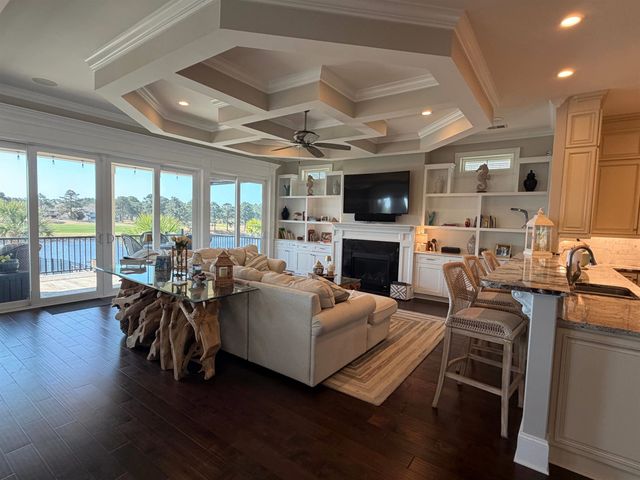 332 West Palms Dr., Myrtle Beach, SC 29579