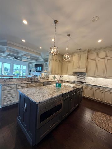 332 West Palms Dr., Myrtle Beach, SC 29579