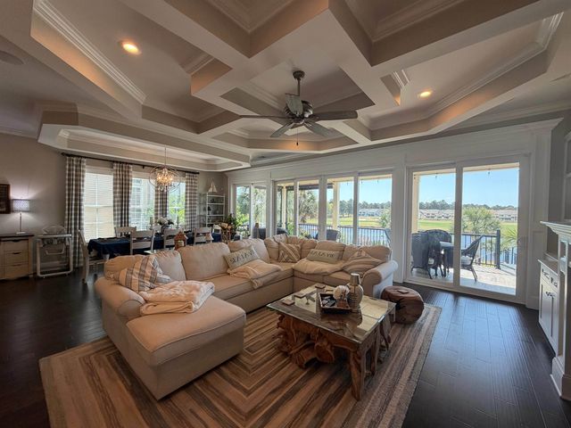 332 West Palms Dr., Myrtle Beach, SC 29579