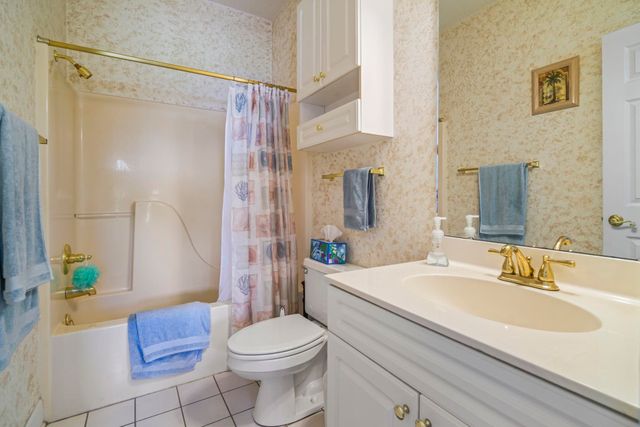4705 Wild Iris Dr Apt 203, Myrtle Beach, SC 29577