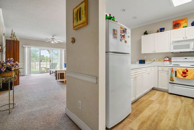 4705 Wild Iris Dr Apt 203, Myrtle Beach, SC 29577