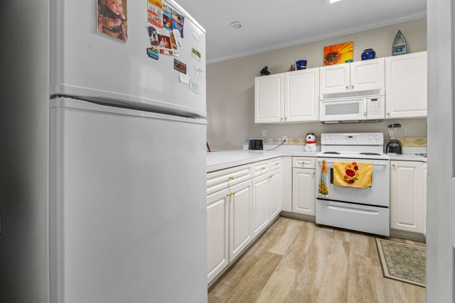 4705 Wild Iris Dr Apt 203, Myrtle Beach, SC 29577