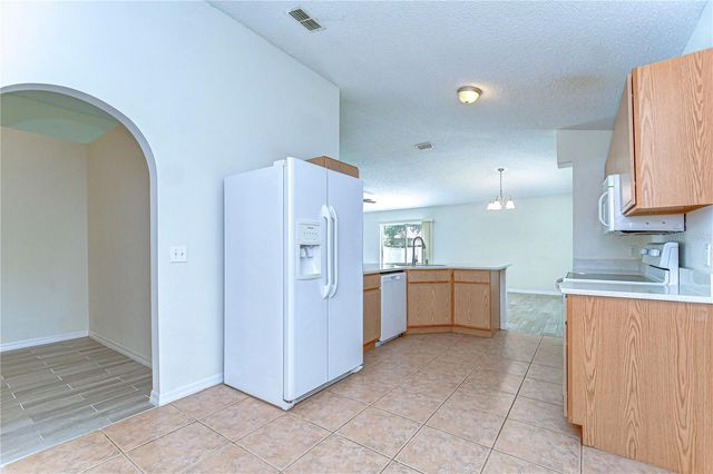 18303 ELMHURST LANE, Tampa, FL 33647