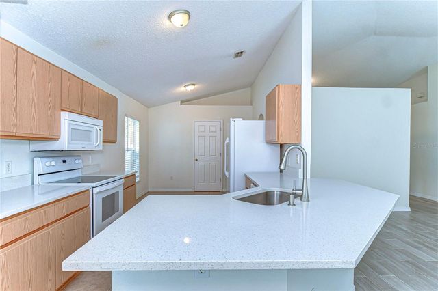 18303 ELMHURST LANE, Tampa, FL 33647