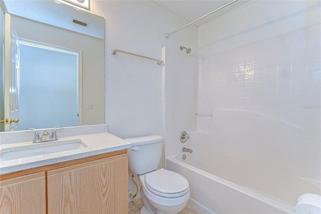 18303 ELMHURST LANE, Tampa, FL 33647