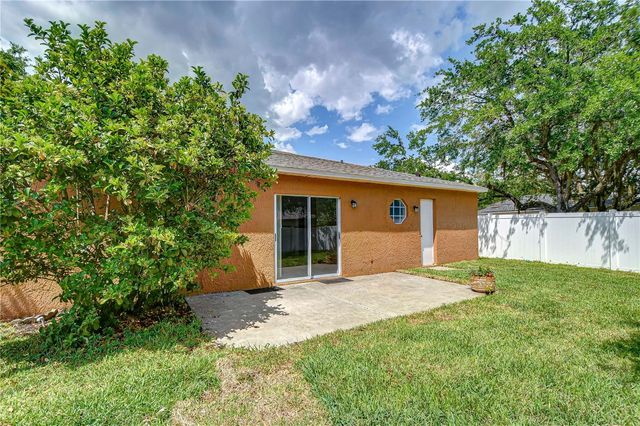 18303 ELMHURST LANE, Tampa, FL 33647